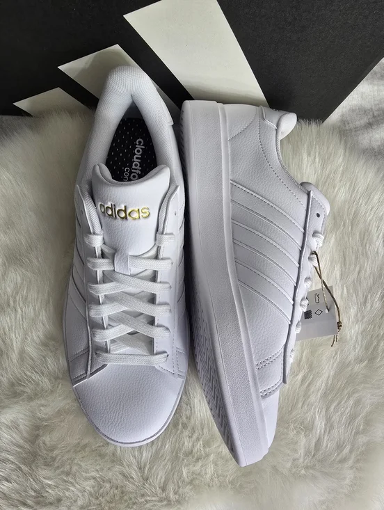 Adidas Ground Court 2.0 White Gold Metallic Sneakers For Womens New✨️ - Picture 4 of 8